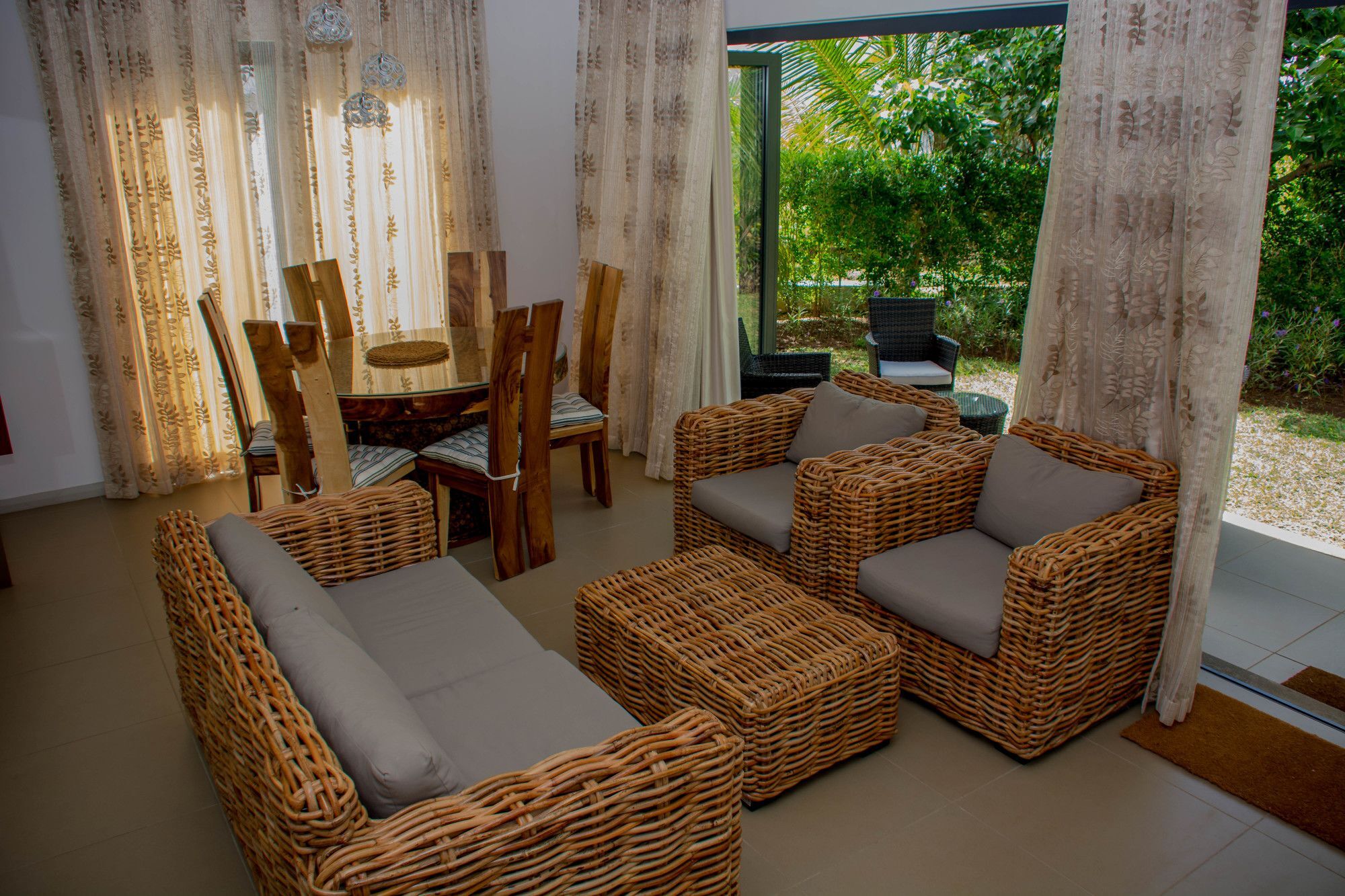 Apartment Azuri Roches Noires Exterior photo